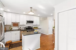 528 Thomas Ave, Barrington, NJ 08007 - Photo 5