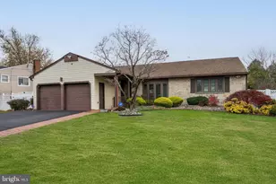 19 Orchid Ln, Cherry Hill, NJ 08002 - Photo 1