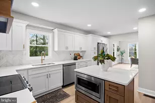 1004 Swallow Dr, Cherry Hill, NJ 08003 - Photo 15