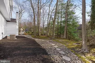 1004 Swallow Dr, Cherry Hill, NJ 08003 - Photo 37