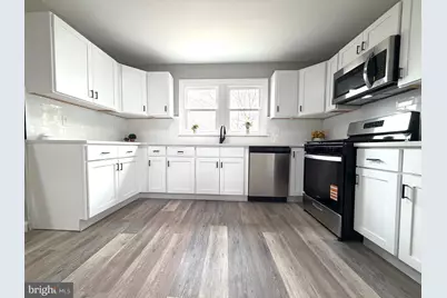 222 Bergen Avenue, Bellmawr, NJ 08031 - Photo 7