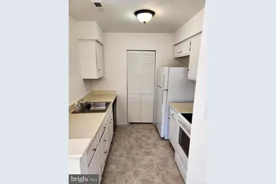 103 Lucas Lane, Voorhees, NJ 08043 - Photo 15