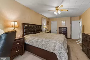 30 St Charles Pl, Runnemede, NJ 08078 - Photo 11