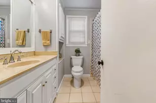 30 St Charles Pl, Runnemede, NJ 08078 - Photo 15