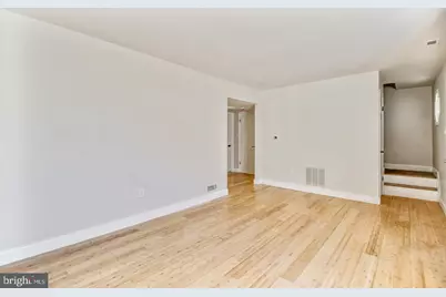 136 Fenway Avenue, Waterford Township, NJ 08004 - Photo 5