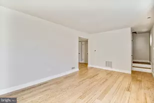 136 Fenway Ave, Waterford Township, NJ 08004 - Photo 5