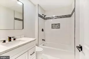 136 Fenway Ave, Waterford Township, NJ 08004 - Photo 19