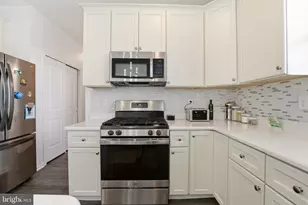 1 Champlain St, Sicklerville, NJ 08081 - Photo 11