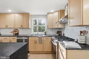 1309 Marlkress Rd, Cherry Hill, NJ 08003 - Photo 17