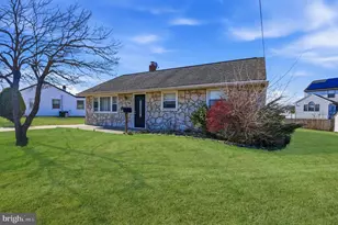 444 Colonial Rd, Bellmawr, NJ 08031 - Photo 3