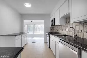 49 Brambling Ln, Voorhees, NJ 08043 - Photo 11