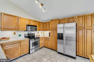 33 Poplar St, Sicklerville, NJ 08081 - Photo 27