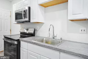 565 Line St, Camden, NJ 08103 - Photo 11