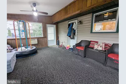 257 Crestview Avenue, Gloucester Township, NJ 08012 - Photo 29