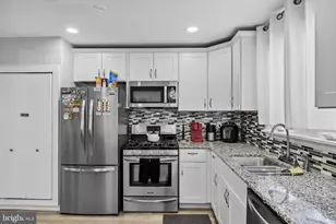 239 Boyer Ave, Berlin, NJ 08091 - Photo 11