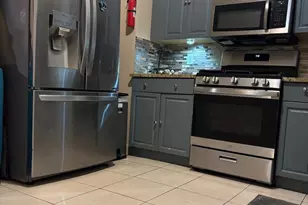 3430 Fairfax Dr, Camden, NJ 08105 - Photo 11