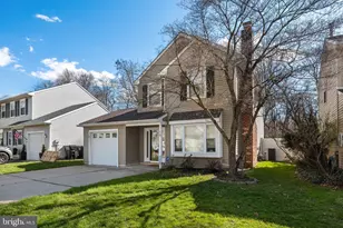 19 Woodvale Dr, Waterford Township, NJ 08004 - Photo 1