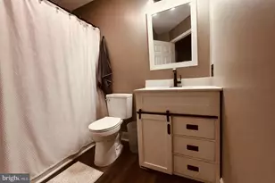 8 Wagon Wheel Dr, Sicklerville, NJ 08081 - Photo 3