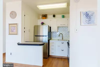 529 Playa Del Sol Road, Cherry Hill, NJ 08002 - Photo 7