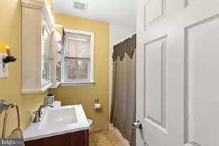 118 E 10th Ave, Pine Hill, NJ 08021 - Photo 11