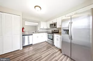 157 Villa Knoll Ct, Sicklerville, NJ 08081 - Photo 5