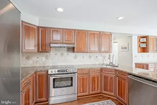 27 Progress Pl, Voorhees, NJ 08043 - Photo 9