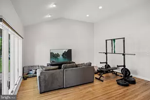 330 Cranford Rd, Cherry Hill, NJ 08003 - Photo 5