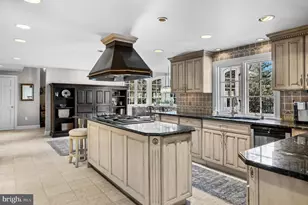 45 E Riding Dr, Cherry Hill, NJ 08003 - Photo 11