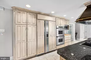 45 E Riding Dr, Cherry Hill, NJ 08003 - Photo 15