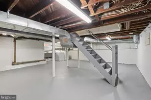 16 Park Dr, Bellmawr, NJ 08031 - Photo 27