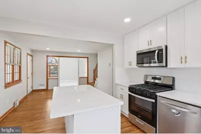 16 Park Drive, Bellmawr, NJ 08031 - Photo 9