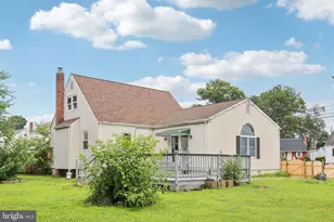 16 Park Dr, Bellmawr, NJ 08031 - Photo 35