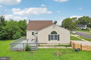 16 Park Dr, Bellmawr, NJ 08031 - Photo 37