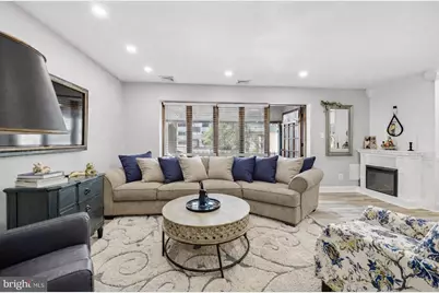 121 Centura, Cherry Hill, NJ 08003 - Photo 3