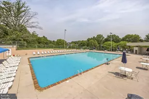 121 Centura, Cherry Hill, NJ 08003 - Photo 17