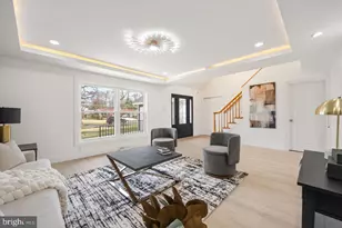 301 Hialeah Dr, Cherry Hill, NJ 08002 - Photo 7