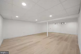 301 Hialeah Dr, Cherry Hill, NJ 08002 - Photo 35