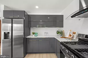 301 Hialeah Dr, Cherry Hill, NJ 08002 - Photo 15