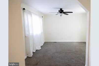 61 Chestnut Lane, Pine Hill, NJ 08021 - Photo 3