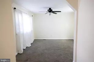 61 Chestnut Ln, Pine Hill, NJ 08021 - Photo 3