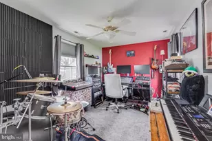 38 Summit Ave, Bellmawr, NJ 08031 - Photo 17