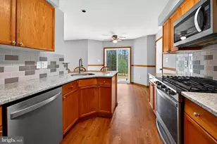 27 Damon Dr, Sicklerville, NJ 08081 - Photo 11