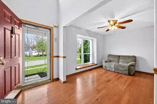 27 Damon Dr, Sicklerville, NJ 08081 - Photo 5