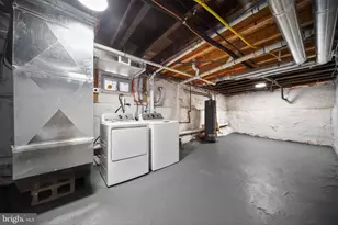 821 N 2nd St, Camden, NJ 08102 - Photo 23