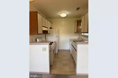 154 Tavistock, Cherry Hill, NJ 08034 - Photo 5