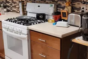 371 Cherrywood Dr, Clementon, NJ 08021 - Photo 3