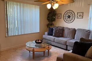 371 Cherrywood Dr, Clementon, NJ 08021 - Photo 3