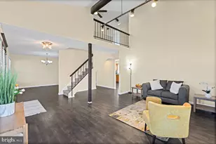 23 Pinewood Ln, Sicklerville, NJ 08081 - Photo 5