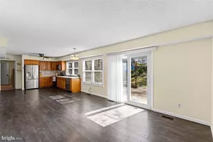 23 Pinewood Ln, Sicklerville, NJ 08081 - Photo 9