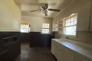 2148 Bartram Ave, Waterford Township, NJ 08004 - Photo 9